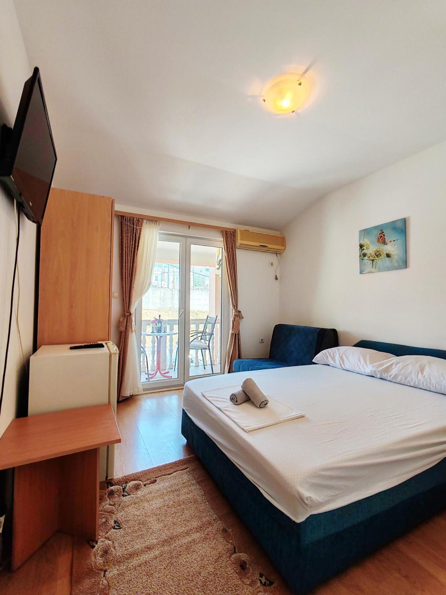 Apartment & Rooms Tempera Neum Bilik gambar