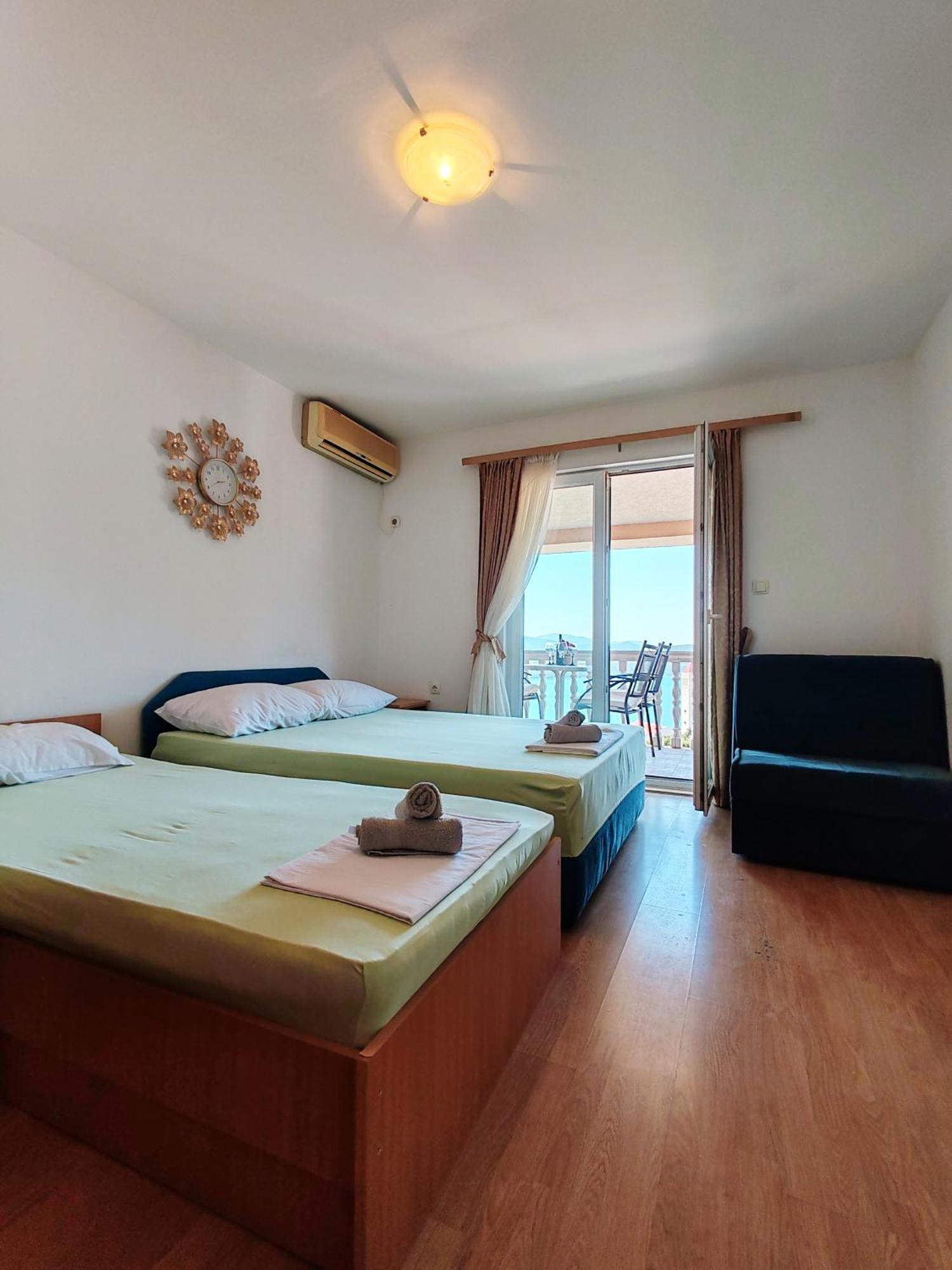 Apartment & Rooms Tempera Neum Luaran gambar